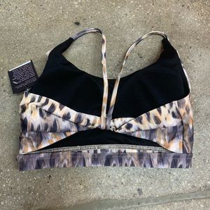 NWT Onzie Bow Bra in Safari size SM